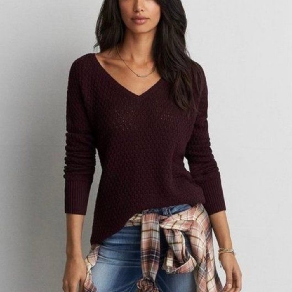 American Eagle Purple Red Burgundy relaxed oversized fit v neck knit sweater XS